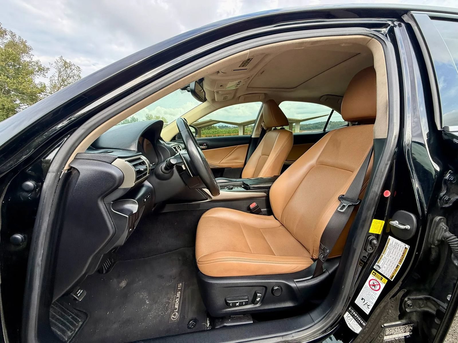 Used 2014 Lexus IS 350 w/ Navigation Package RWD image 10