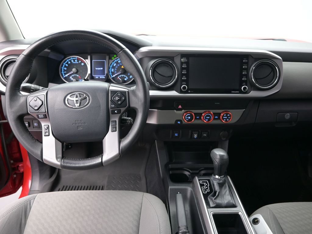 Used 2020 Toyota Tacoma SR5 image 15