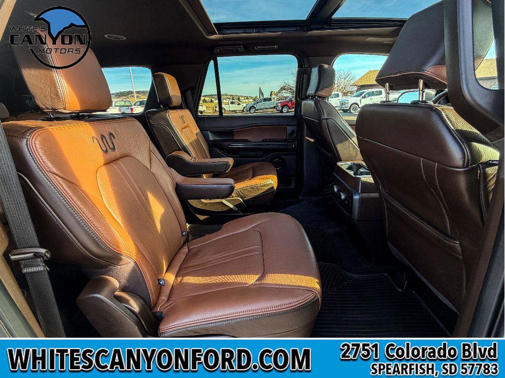 Used 2024 Ford Expedition Max King Ranch image 15
