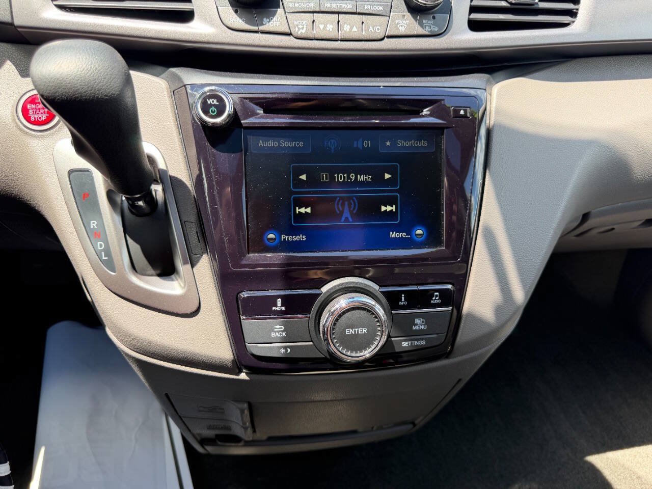 Used 2014 Honda Odyssey EX-L image 18