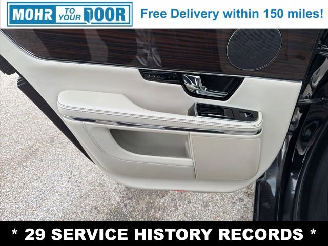 Used 2012 Jaguar XJ image 29