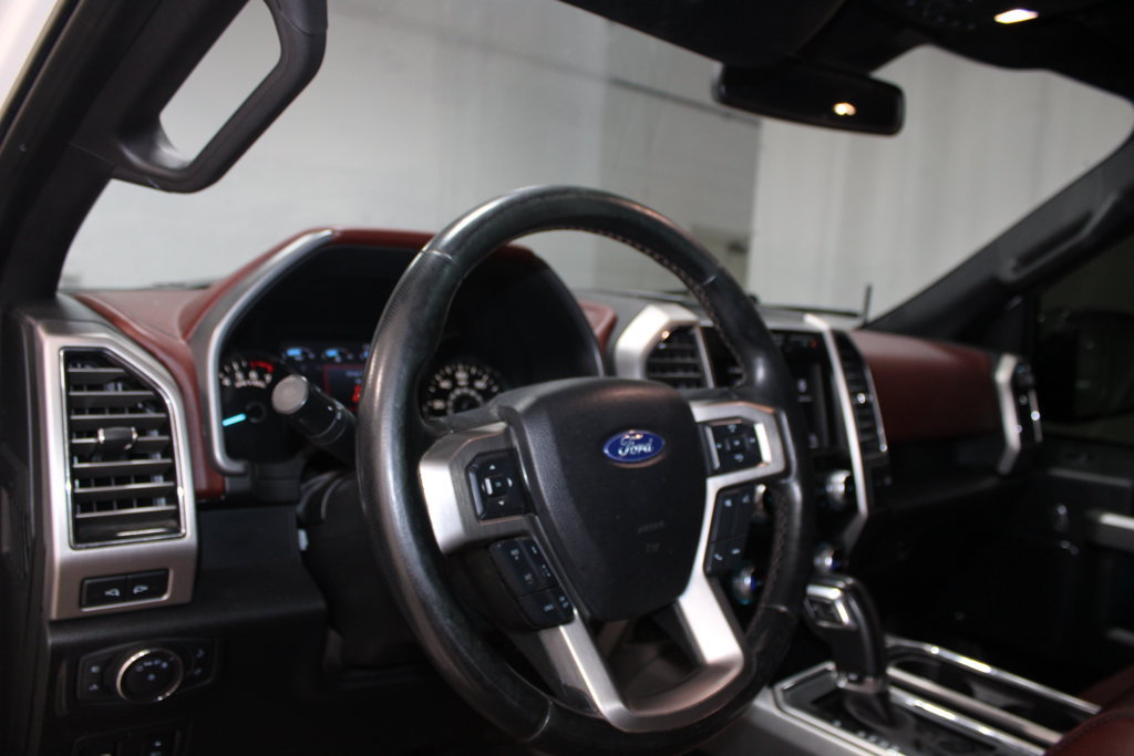 Used 2019 Ford F150 Platinum w/ Equipment Group 701A Luxury AWD/4WD image 16