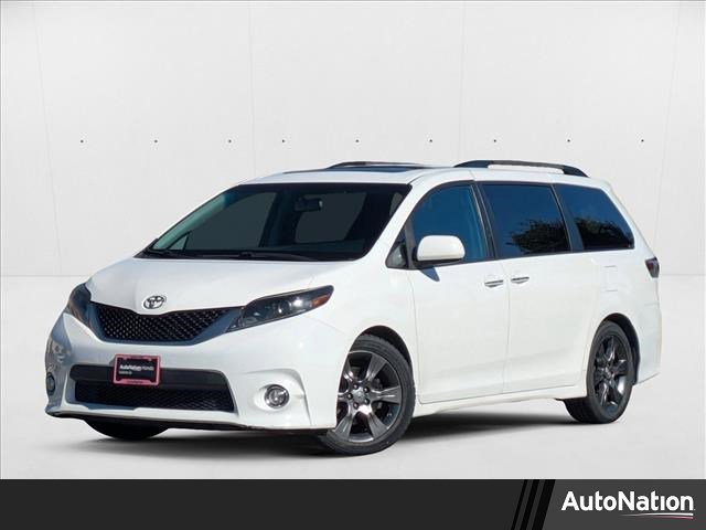 Used 2015 Toyota Sienna SE Premium