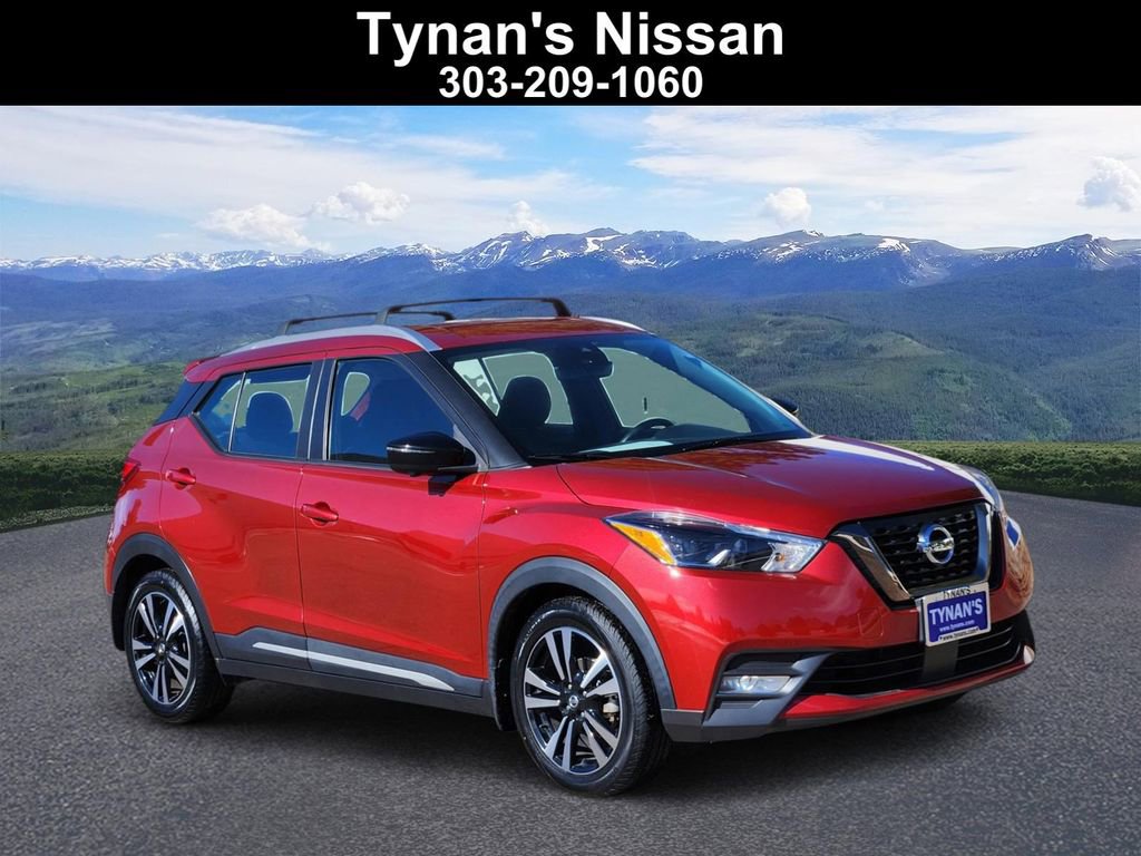 Used 2020 Nissan Kicks SR w/ Exterior Package image 1