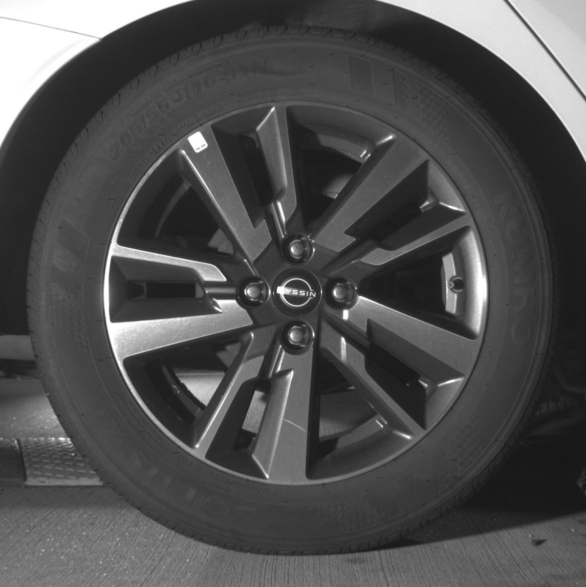 Used 2025 Nissan Versa SV image 15