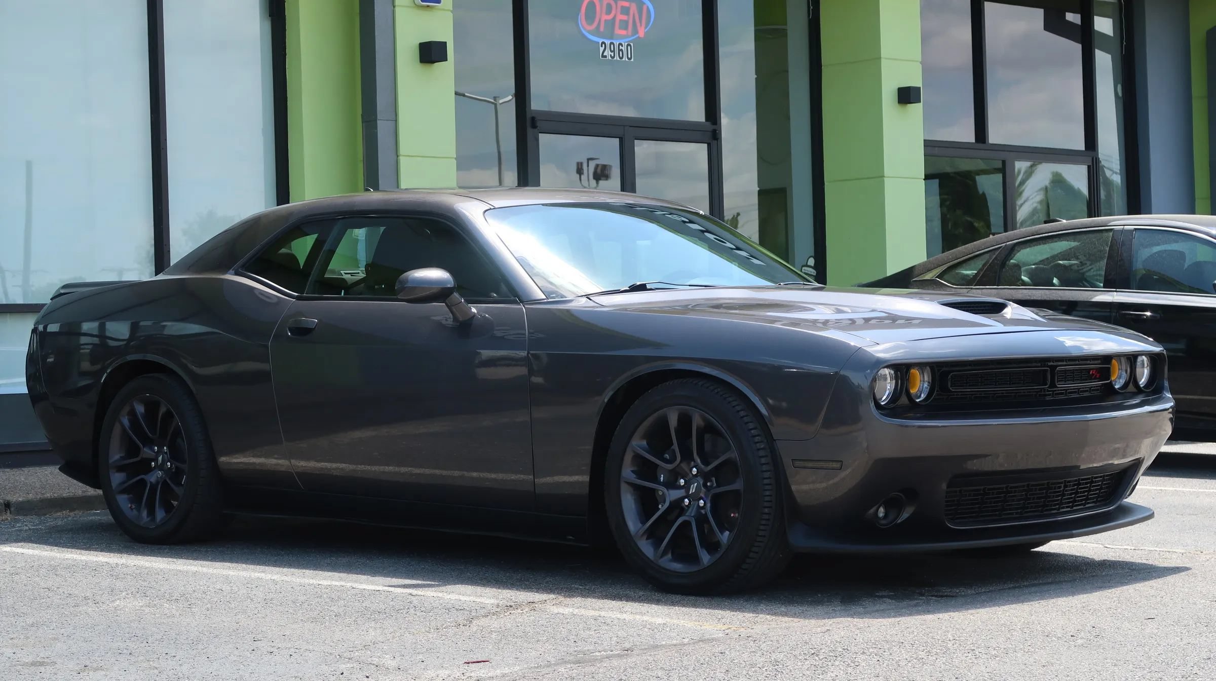 Used 2020 Dodge Challenger R/T Scat Pack RWD image 5