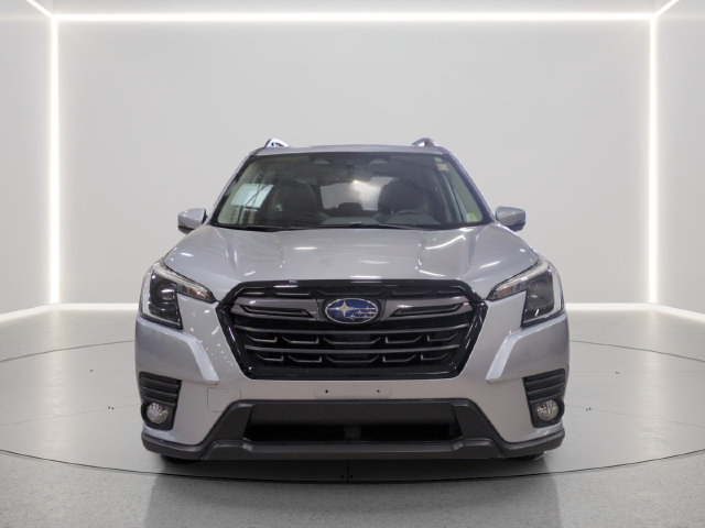 Certified 2023 Subaru Forester Limited AWD/4WD image 9
