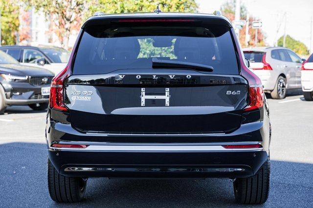 New 2026 Volvo XC90 B6 Plus w/ Protection Package Premier image 5