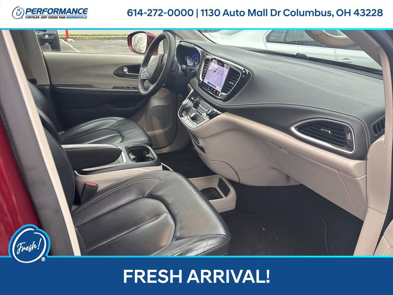 Used 2022 Chrysler Pacifica Touring-L image 16