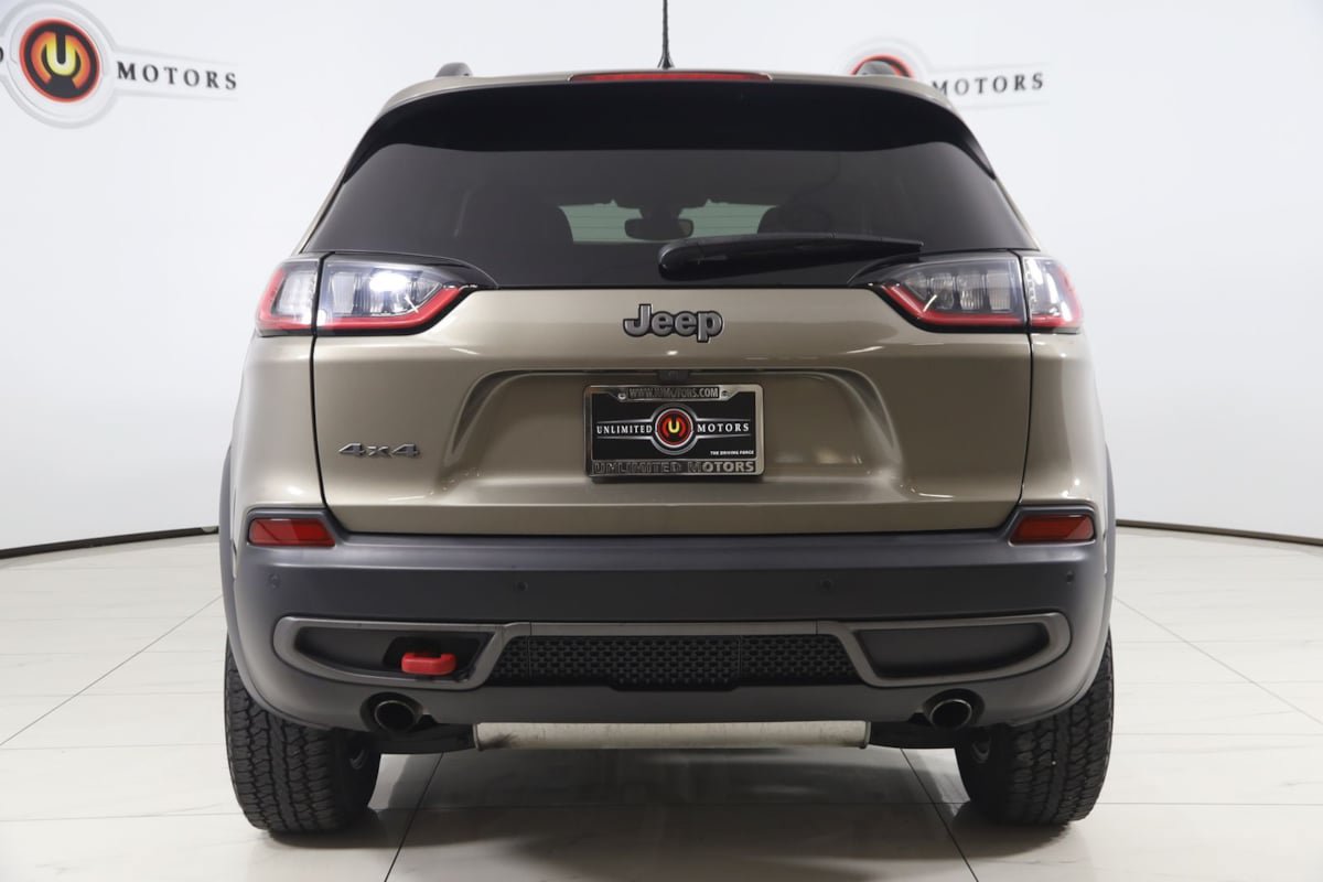 Used 2020 Jeep Cherokee Trailhawk w/ Cold Weather Group AWD/4WD image 43