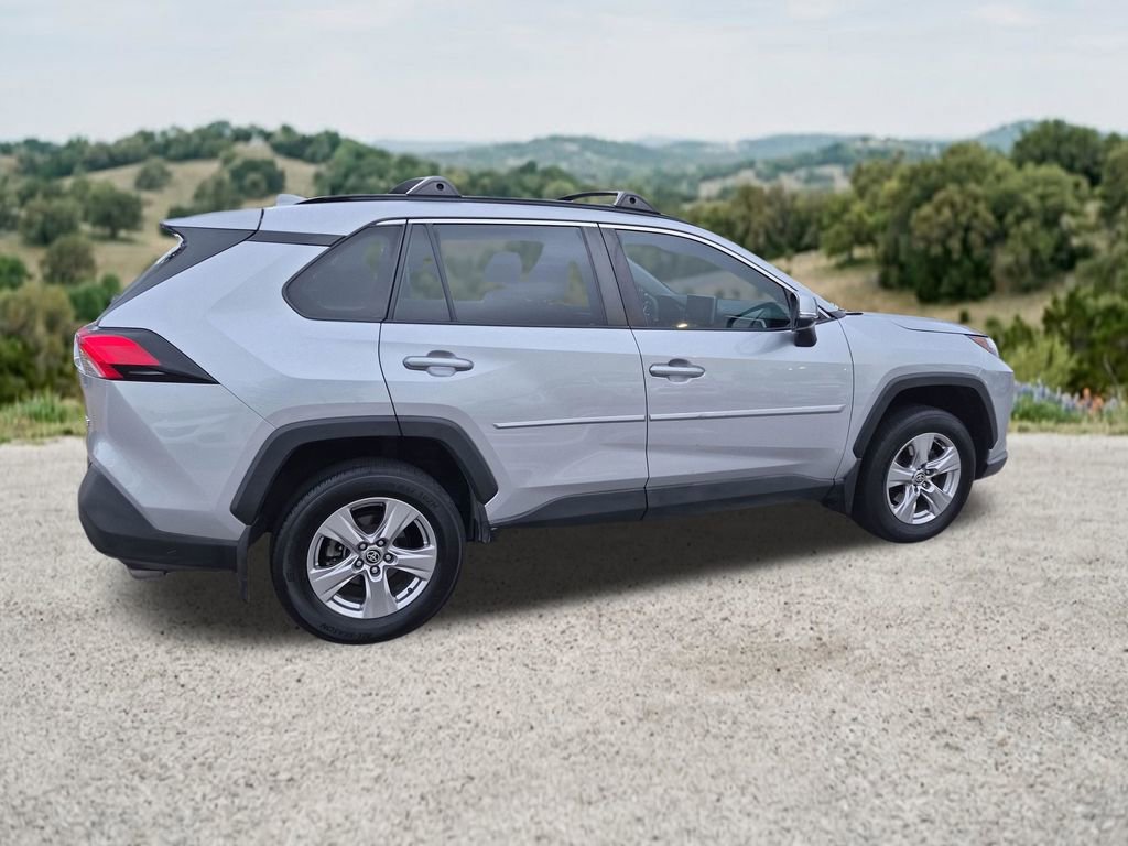 Used 2023 Toyota RAV4 XLE w/ Convenience Package FWD image 11