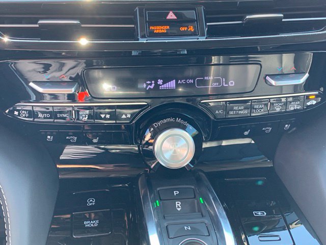 Used 2024 Acura MDX w/ Advance Package AWD/4WD image 19