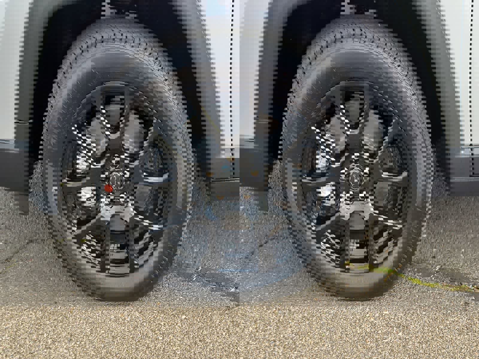 New 2026 Jeep Compass Latitude image 16