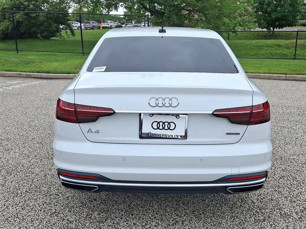Used 2021 Audi A4 2.0T Premium w/ Convenience Package AWD/4WD image 5