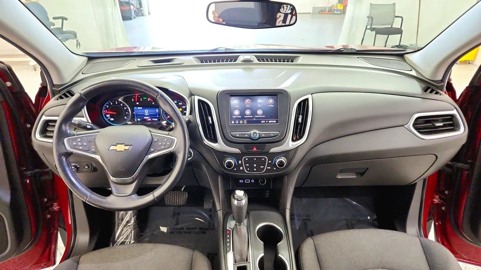 Used 2020 Chevrolet Equinox LT FWD image 27