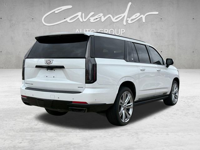 Used 2025 Cadillac Escalade ESV Sport Platinum AWD/4WD image 16
