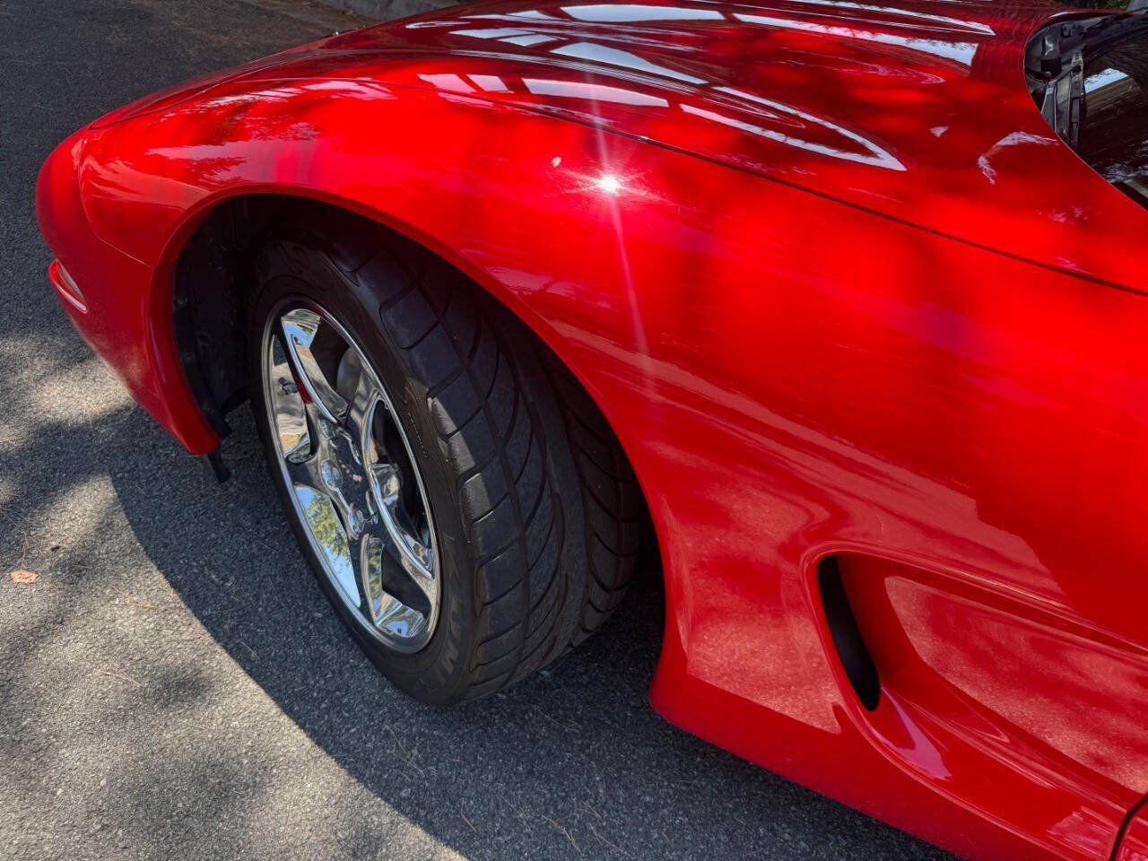 Used 2002 Chevrolet Corvette Convertible w/ Preferred Equipment Group2 RWD image 6