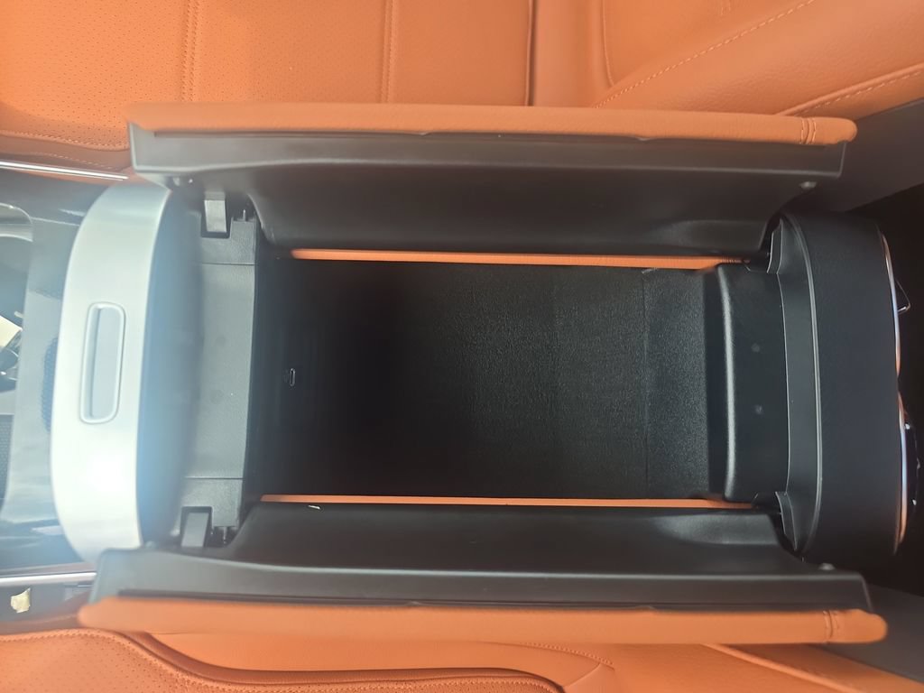 New 2026 Mercedes-Benz C 300 4MATIC Sedan image 25
