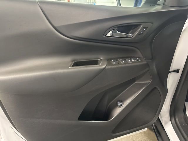 Used 2024 Chevrolet Equinox LT image 12