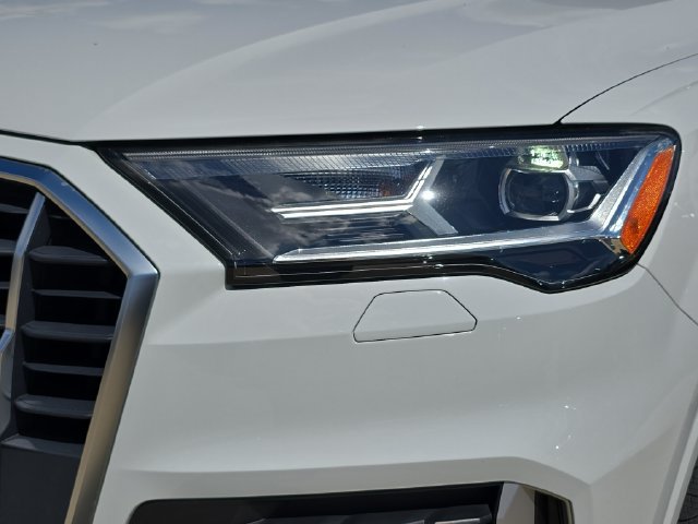 Used 2021 Audi Q7 2.0T Premium Plus w/ Premium Plus Package AWD/4WD image 36