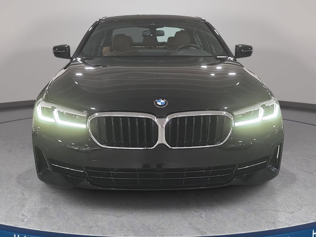 Certified 2023 BMW 530i w/ Convenience Package RWD image 2
