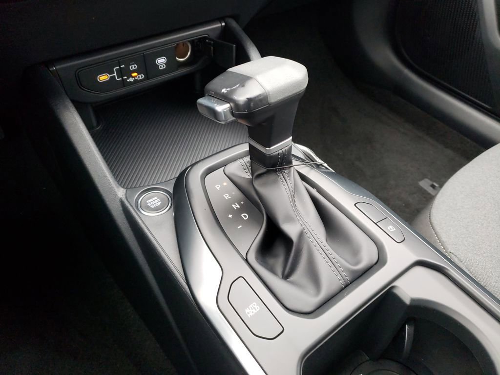 New 2025 Kia K4 LXS image 22