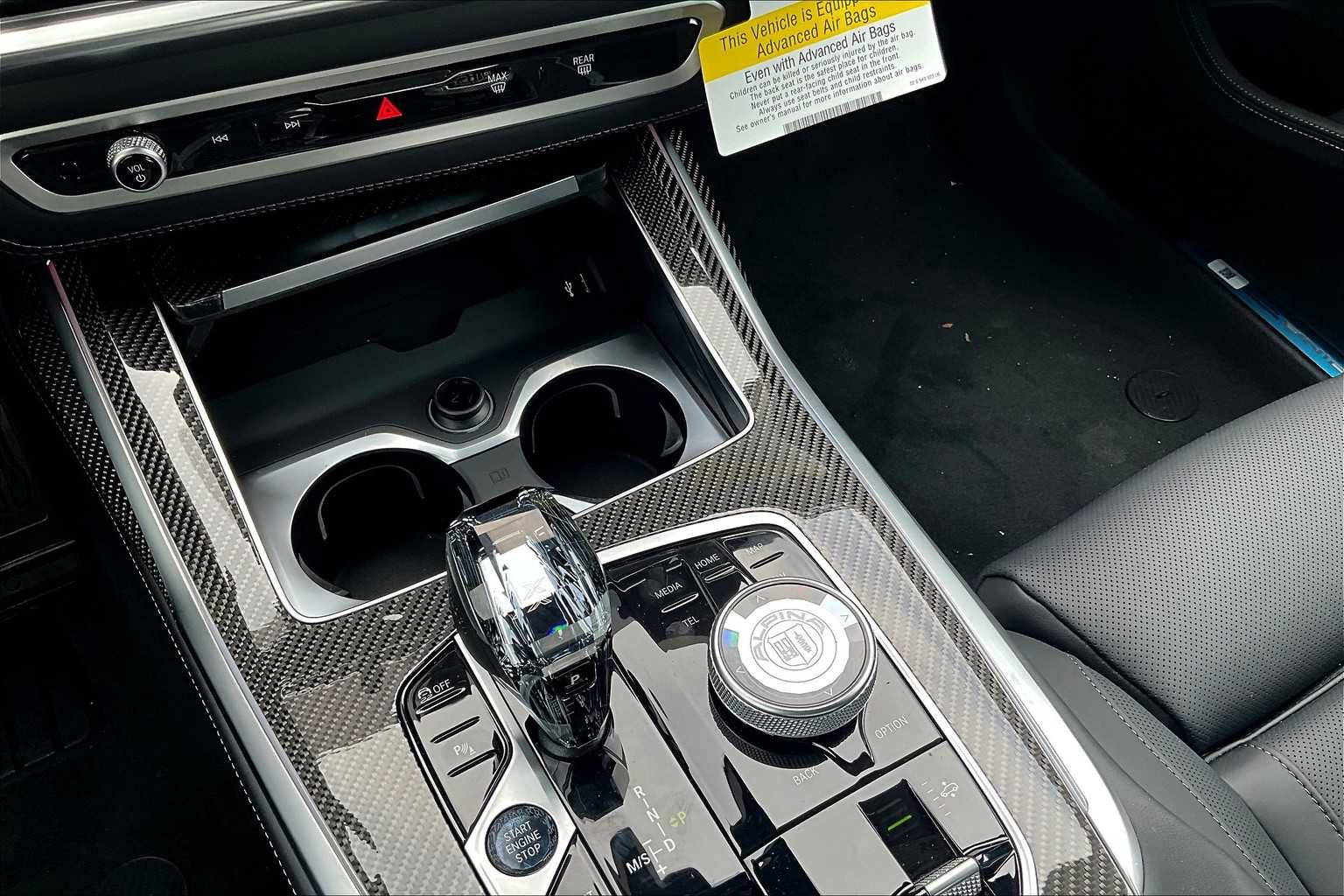New 2026 BMW ALPINA XB7 image 11