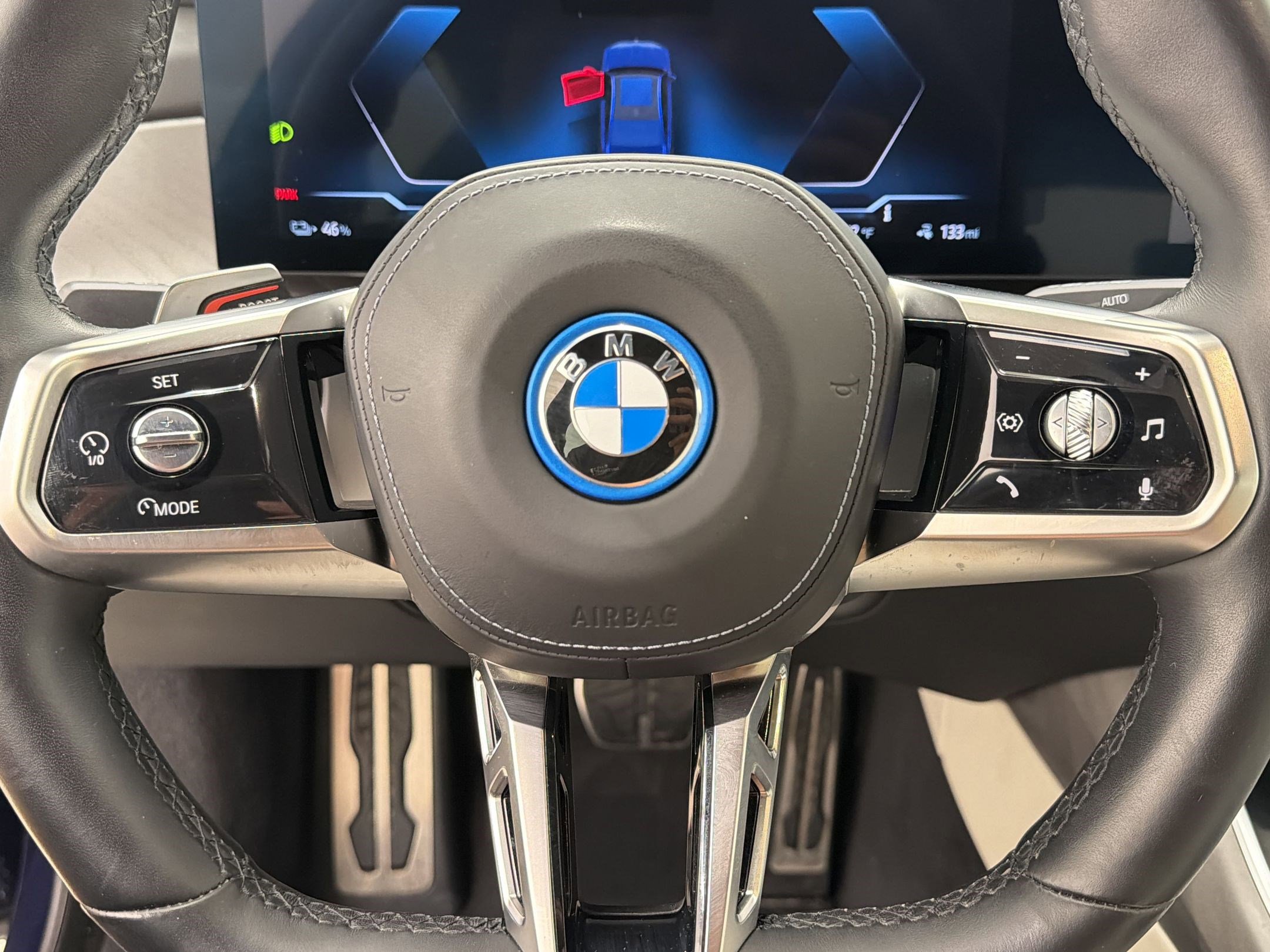 Certified 2023 BMW i7 xDrive60 AWD/4WD image 17