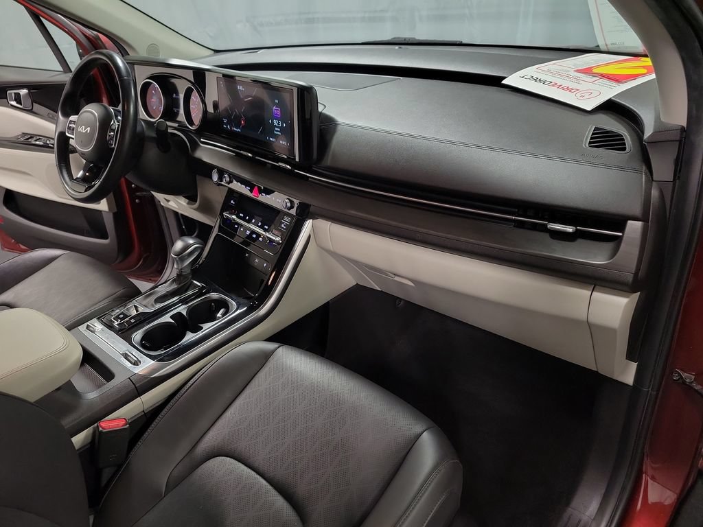 Used 2022 Kia Carnival SX FWD image 27