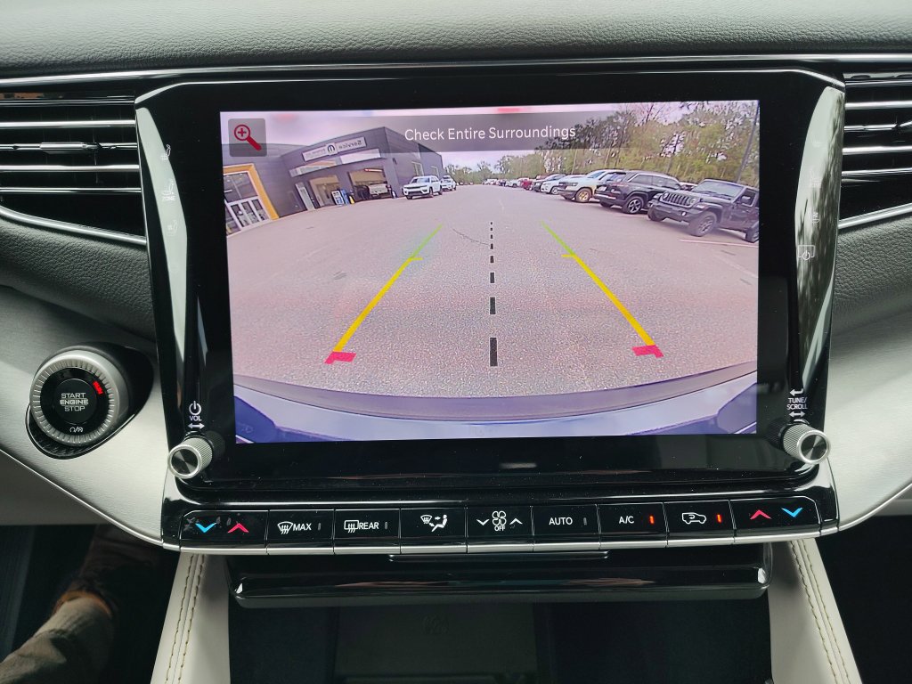 New 2025 Jeep Wagoneer Series I w/ HD Trailer Tow Package image 28