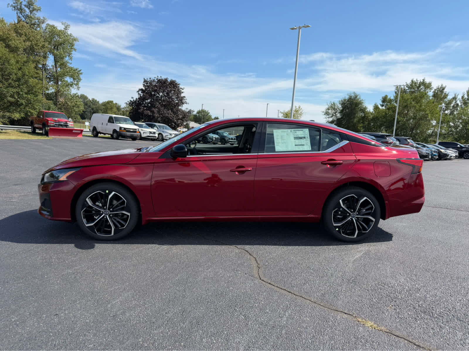 New 2026 Nissan Altima 2.5 SR AWD/4WD image 4
