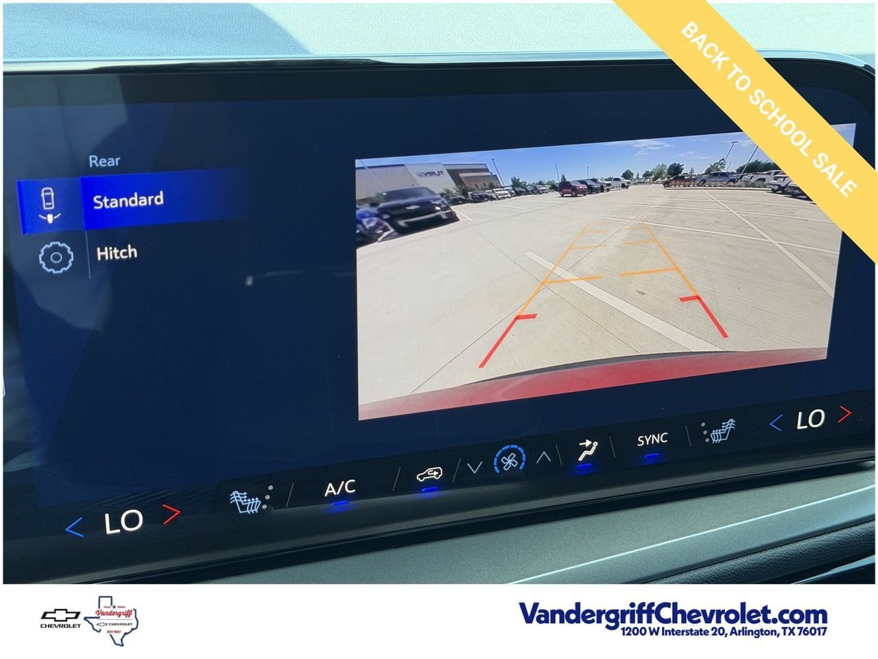 New 2026 Chevrolet Traverse LT FWD image 16