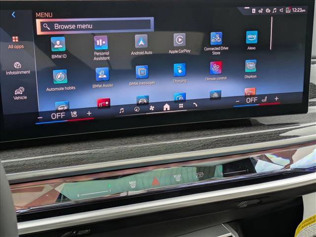 New 2026 BMW 750e xDrive w/ Executive Package image 12