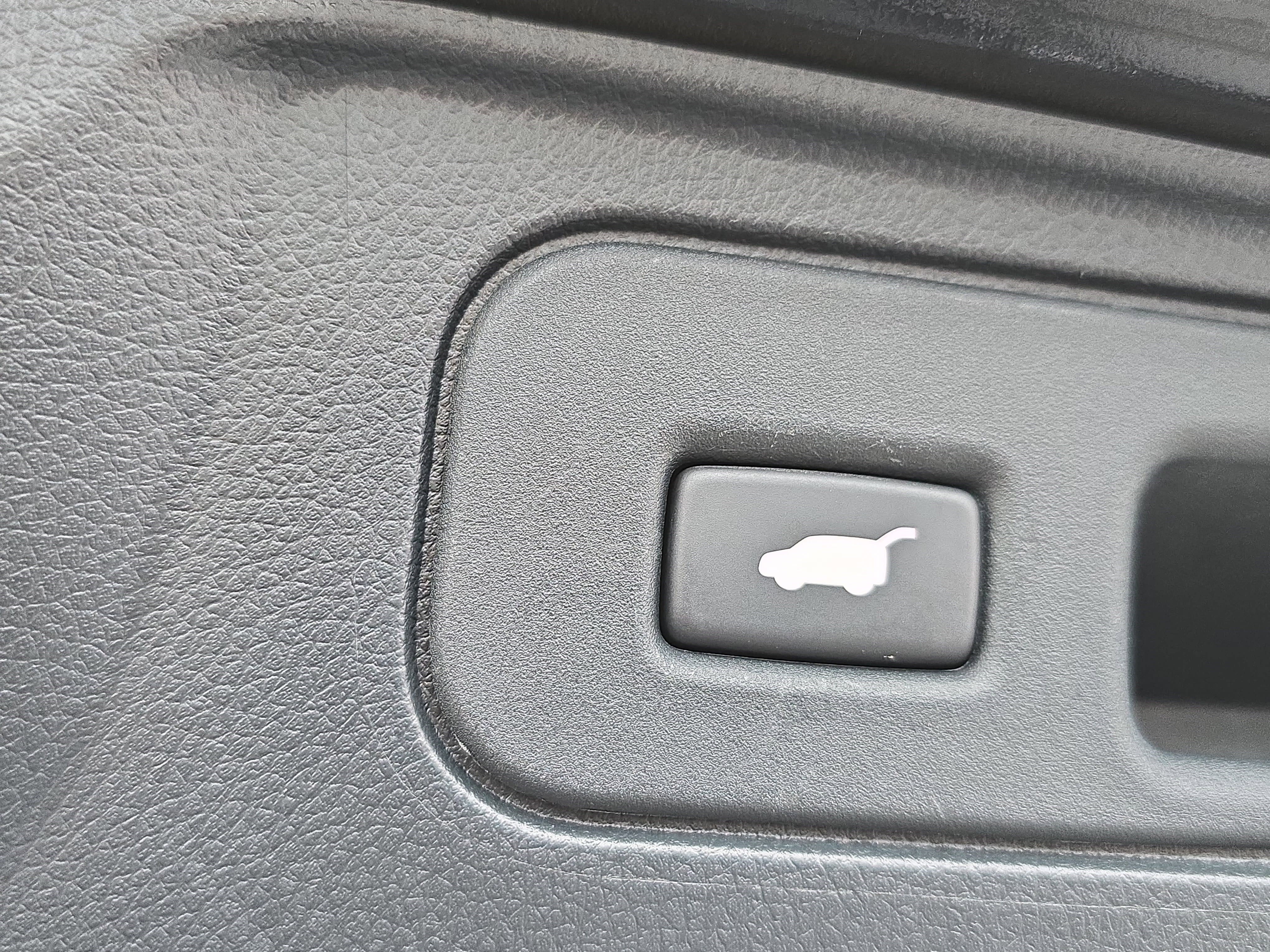 Certified 2023 Honda Passport EX-L image 14