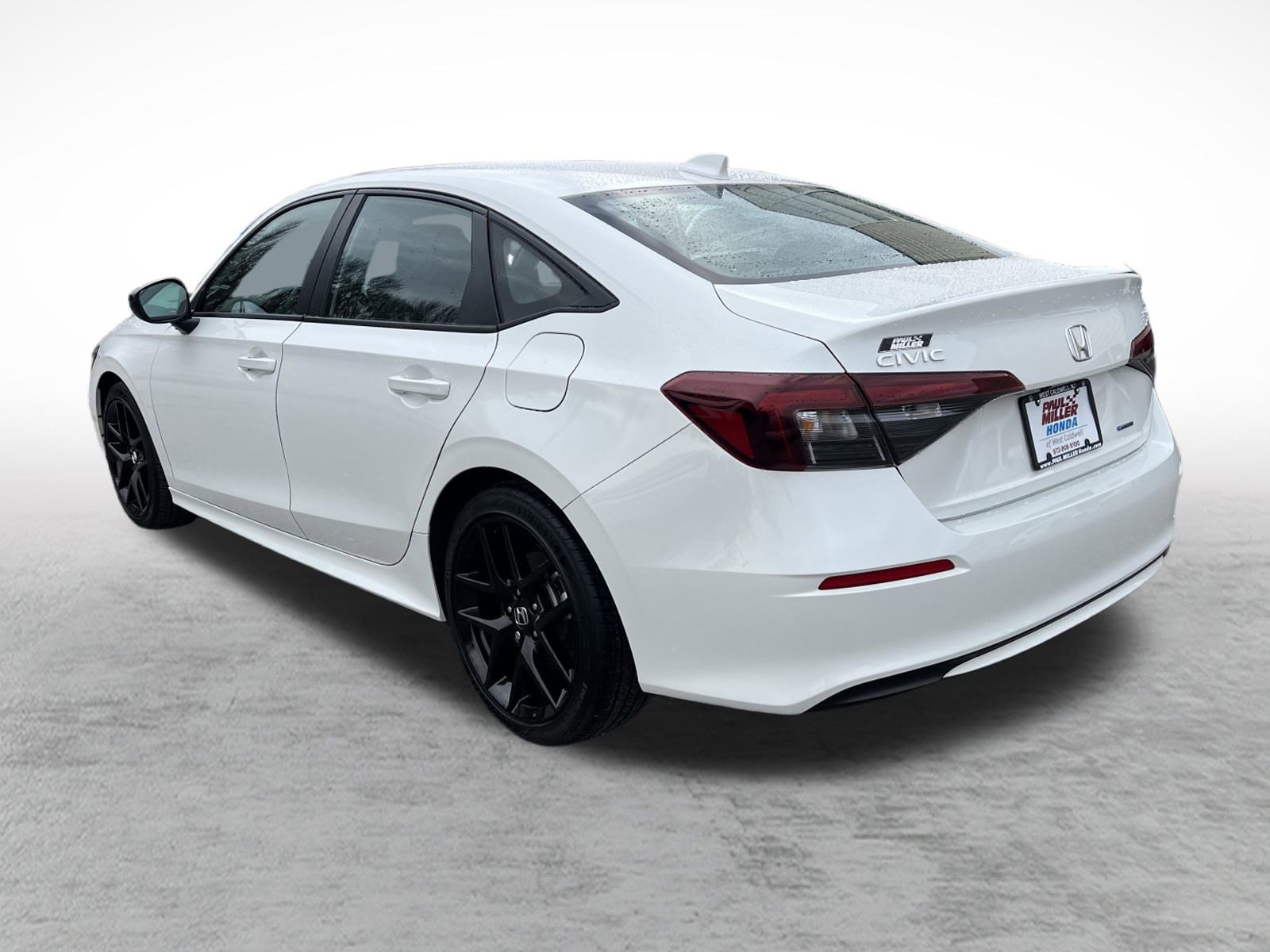 Used 2025 Honda Civic Sport image 4