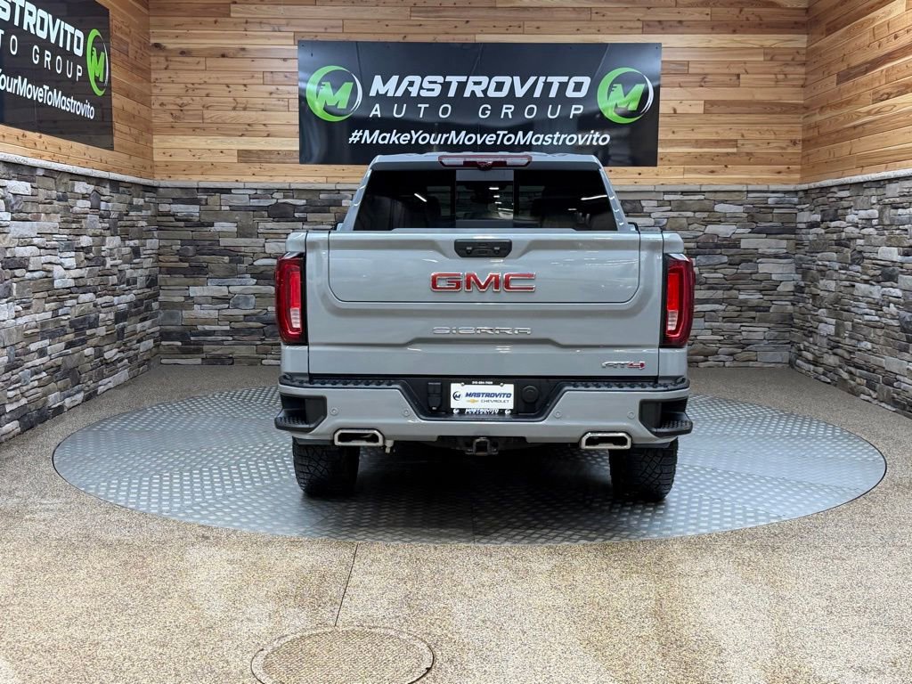 Used 2024 GMC Sierra 1500 AT4 w/ Technology Package image 8