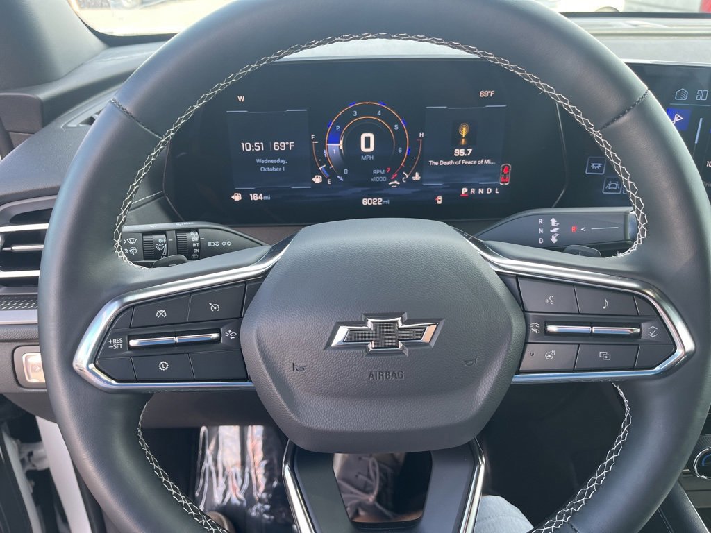 New 2025 Chevrolet Traverse LT w/ Midnight/Sport Edition image 15