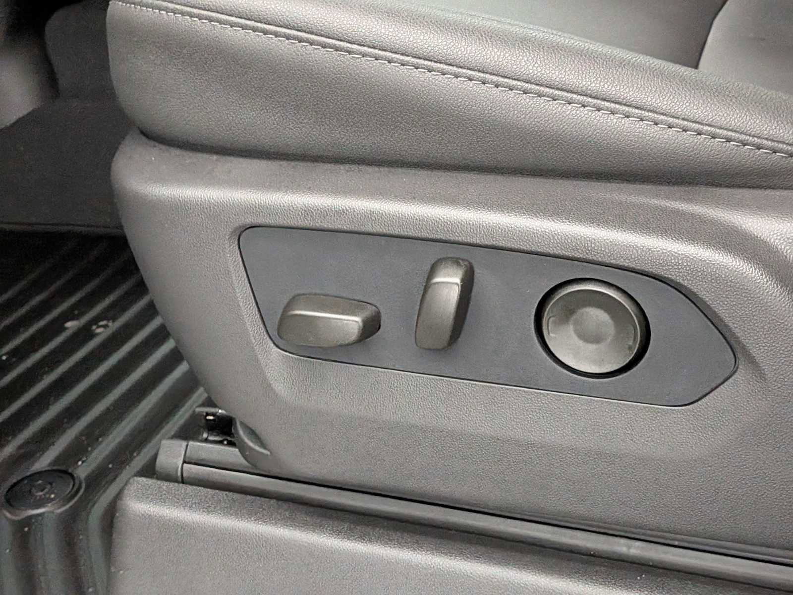 New 2026 Chevrolet Silverado 2500 LT image 20