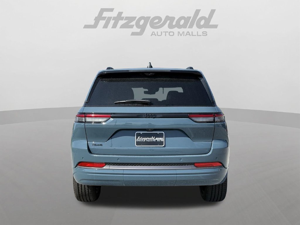 New 2026 Jeep Grand Cherokee Limited AWD/4WD image 4