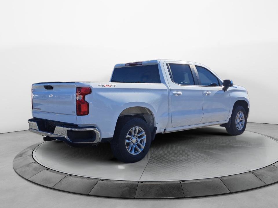 Used 2023 Chevrolet Silverado 1500 LT AWD/4WD image 6