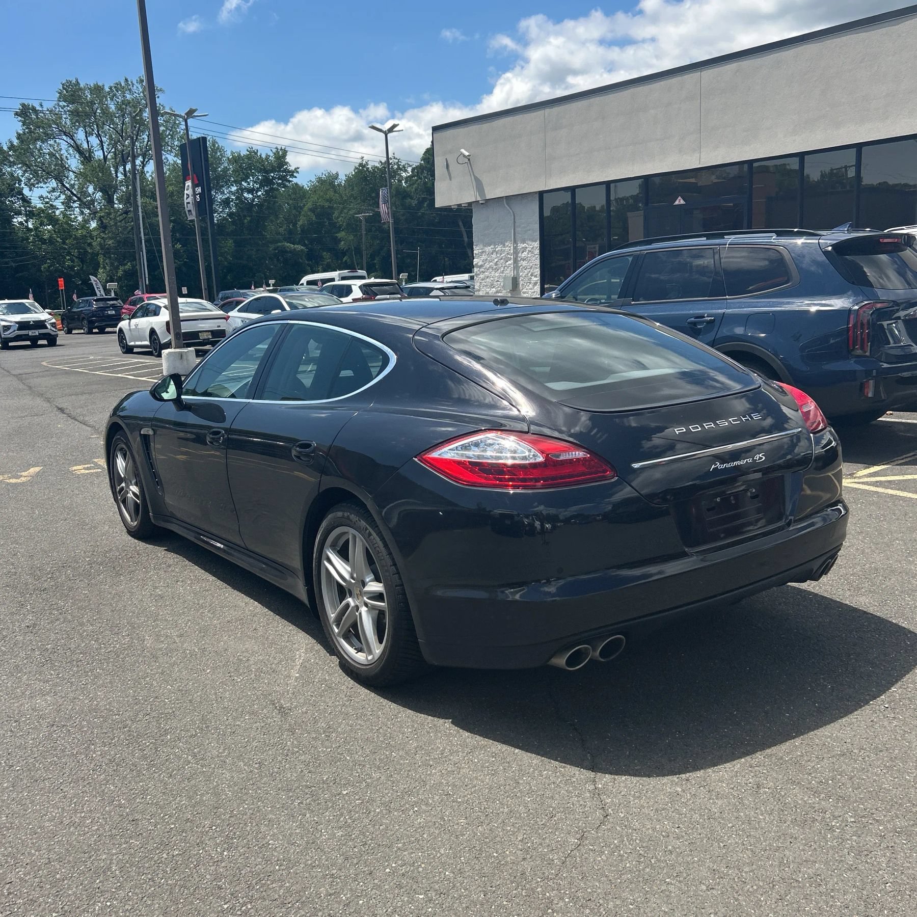 Used 2010 Porsche Panamera 4S AWD/4WD image 3