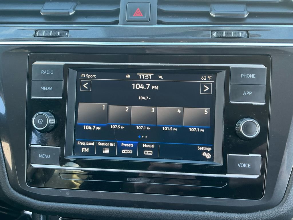 Used 2021 Volkswagen Tiguan S image 17