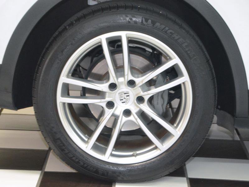 Used 2019 Porsche Cayenne S AWD/4WD image 13