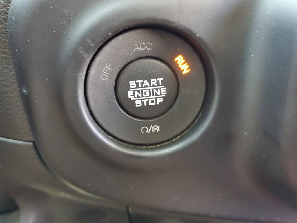 Used 2023 Jeep Gladiator Overland w/ Trailer Tow Package image 21