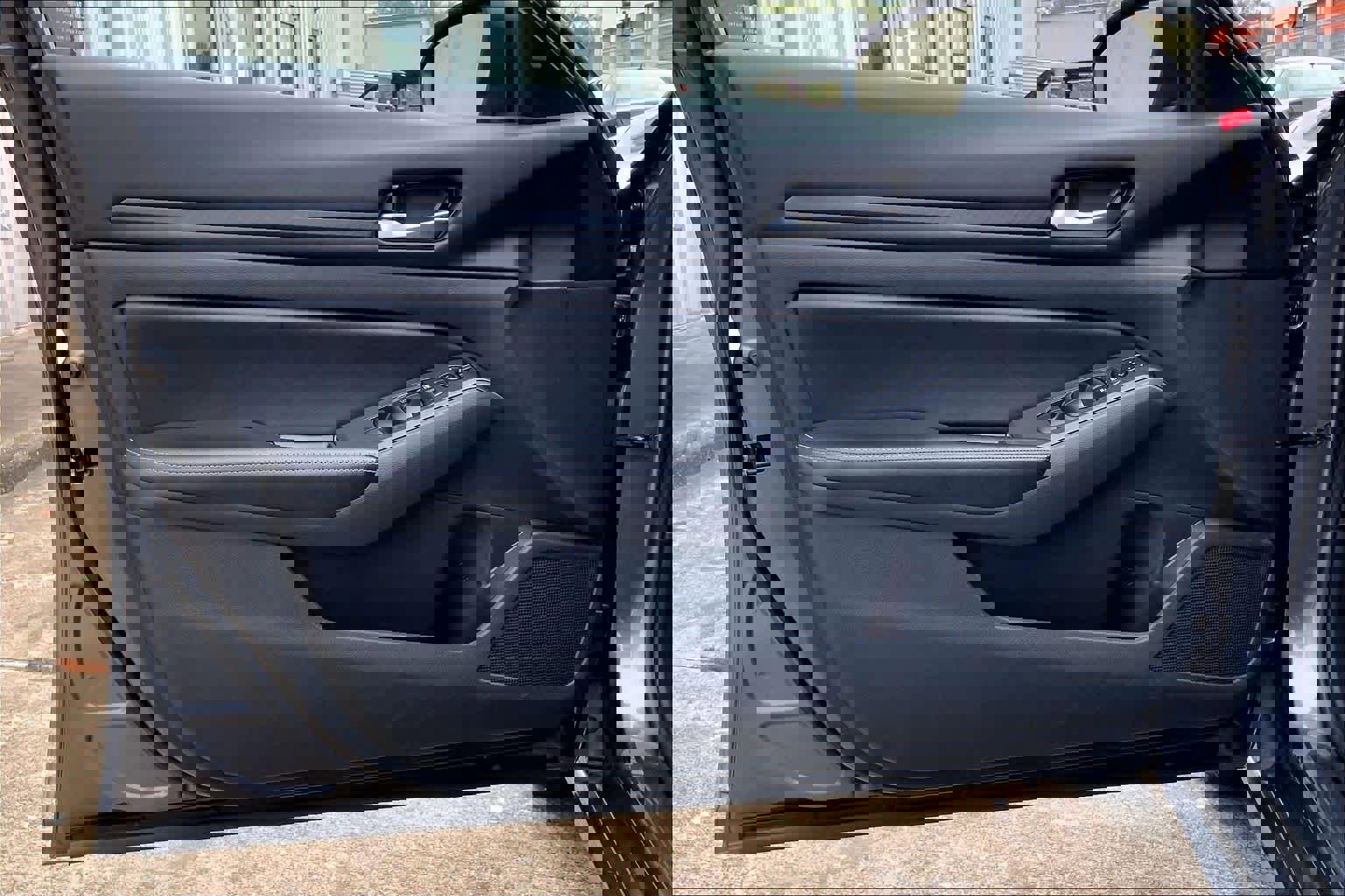 Used 2024 Nissan Altima 2.5 SV image 22