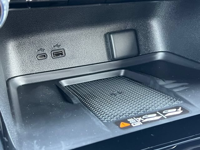 New 2027 Chevrolet Traverse RS AWD/4WD image 31