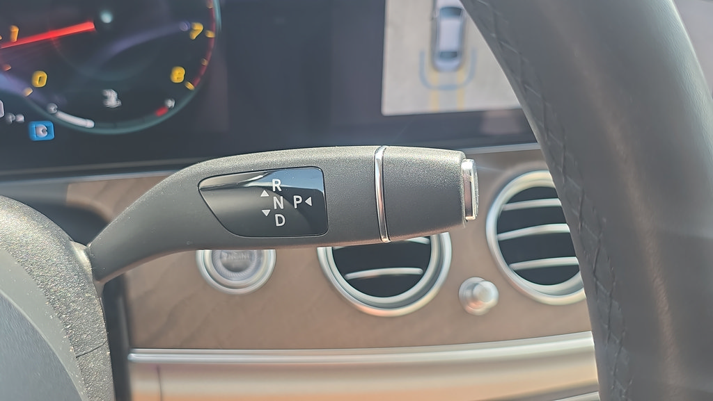 Used 2022 Mercedes-Benz E 350 4MATIC Sedan image 20