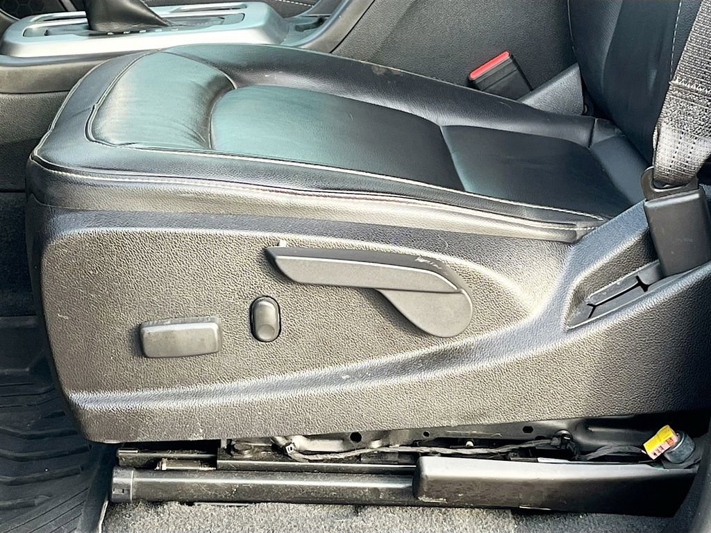 Used 2022 Chevrolet Colorado ZR2 w/ ZR2 Dusk Special Edition image 18