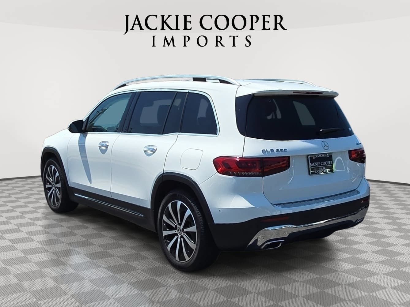 Used 2020 Mercedes-Benz GLB 250 4MATIC image 7
