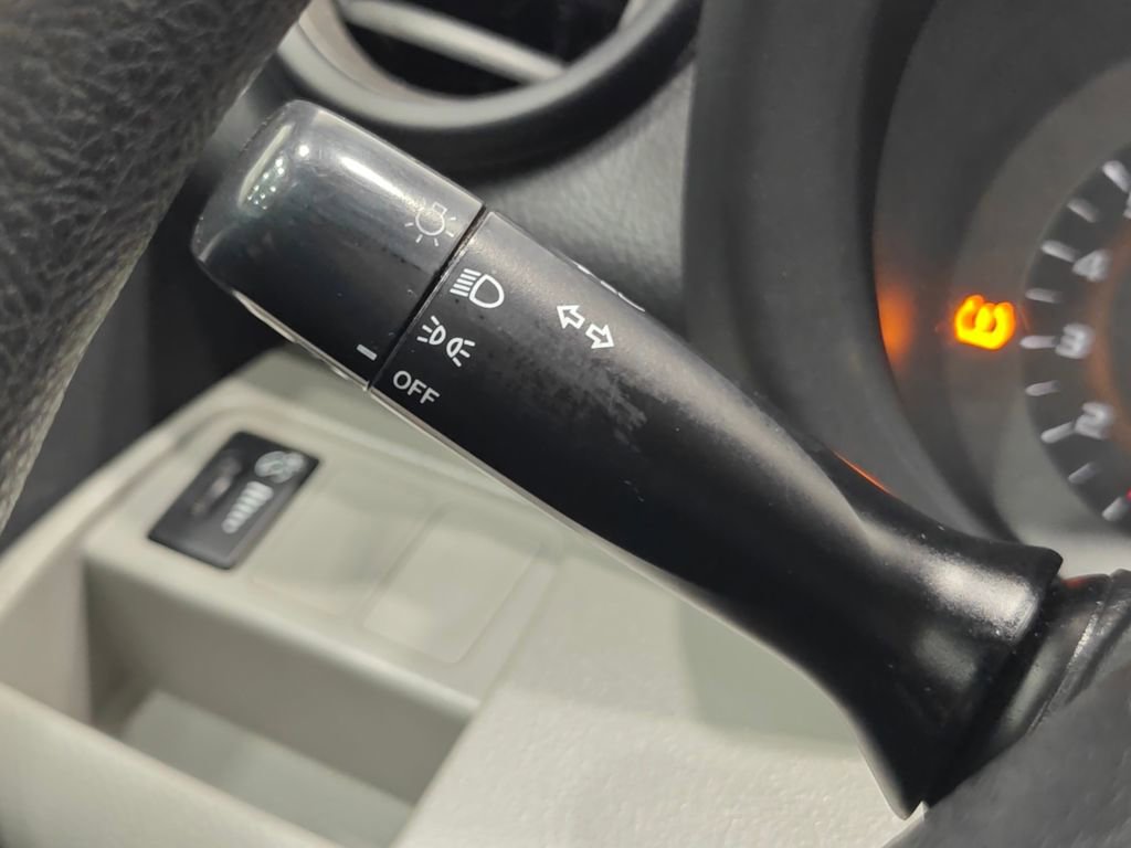 Used 2012 Toyota RAV4 4WD w/ Value Pkg image 10
